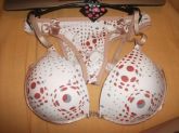 Conjunto estampado bege ( frente )