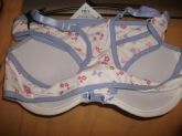 Conjunto estampado lilás com flores ( costas )